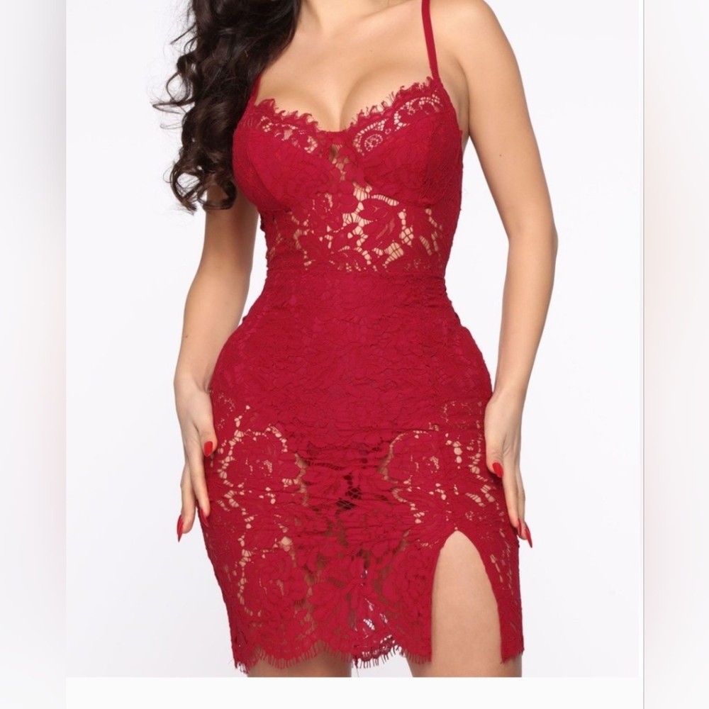Fashion Nova Red Sweetheart Lace Mini Dress